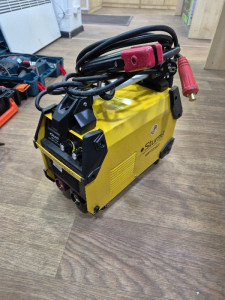 Сварочный инвертор Sturm AW97I310DP