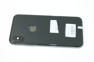 Мобильный телефон iPhone X 64GB не обновлять/не сбрасывать