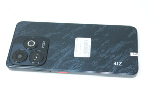 Мобильный телефон ZTE Blade A75 4/128GB