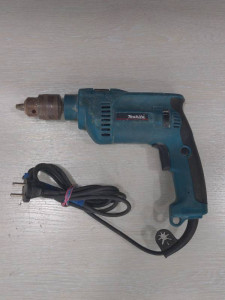 Дриль ударний Makita HP1620