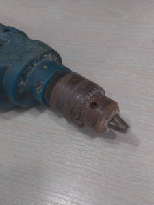 Дриль ударний Makita HP1620