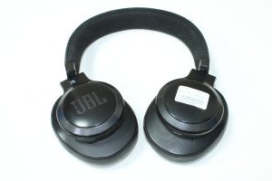 Bluetooth гарнітура JBL Live 660NC