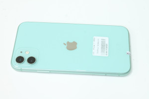 Мобільний телефон iPhone 11 128Gb