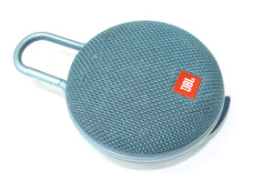Портативная акустика JBL Clip3