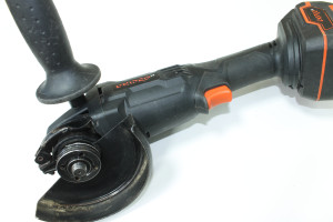 Болгарка аккумуляторная Dnipro-M DGA-201+BP-240