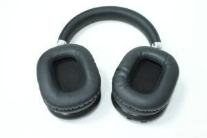 Bluetooth гарнітура Hoco W35 Max