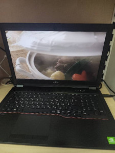 Ноутбук Fujitsu H7510