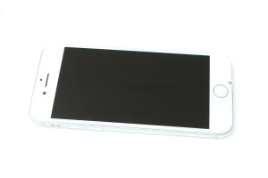 Мобильный телефон iPhone 8 64Gb