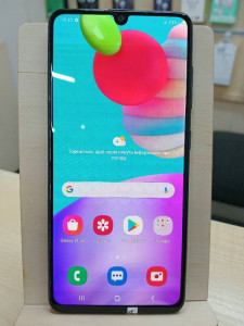 Мобільний телефон Samsung A415 Galaxy A41 4 / 64GB