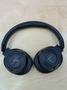 Bluetooth гарнітура JBL TUNE 720BT