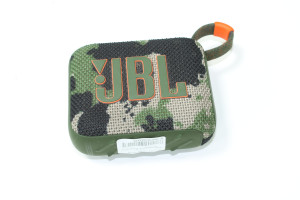 Портативная акустика JBL Go4