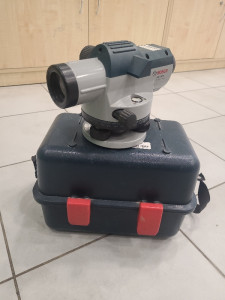 Нівелір Bosch GOL 26 D