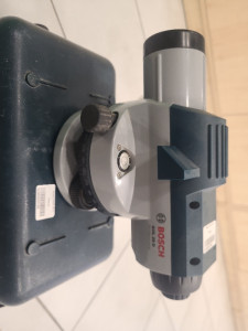 Нівелір Bosch GOL 26 D